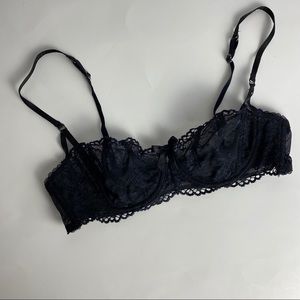 Victoria’s Secret Black Laced Bra
